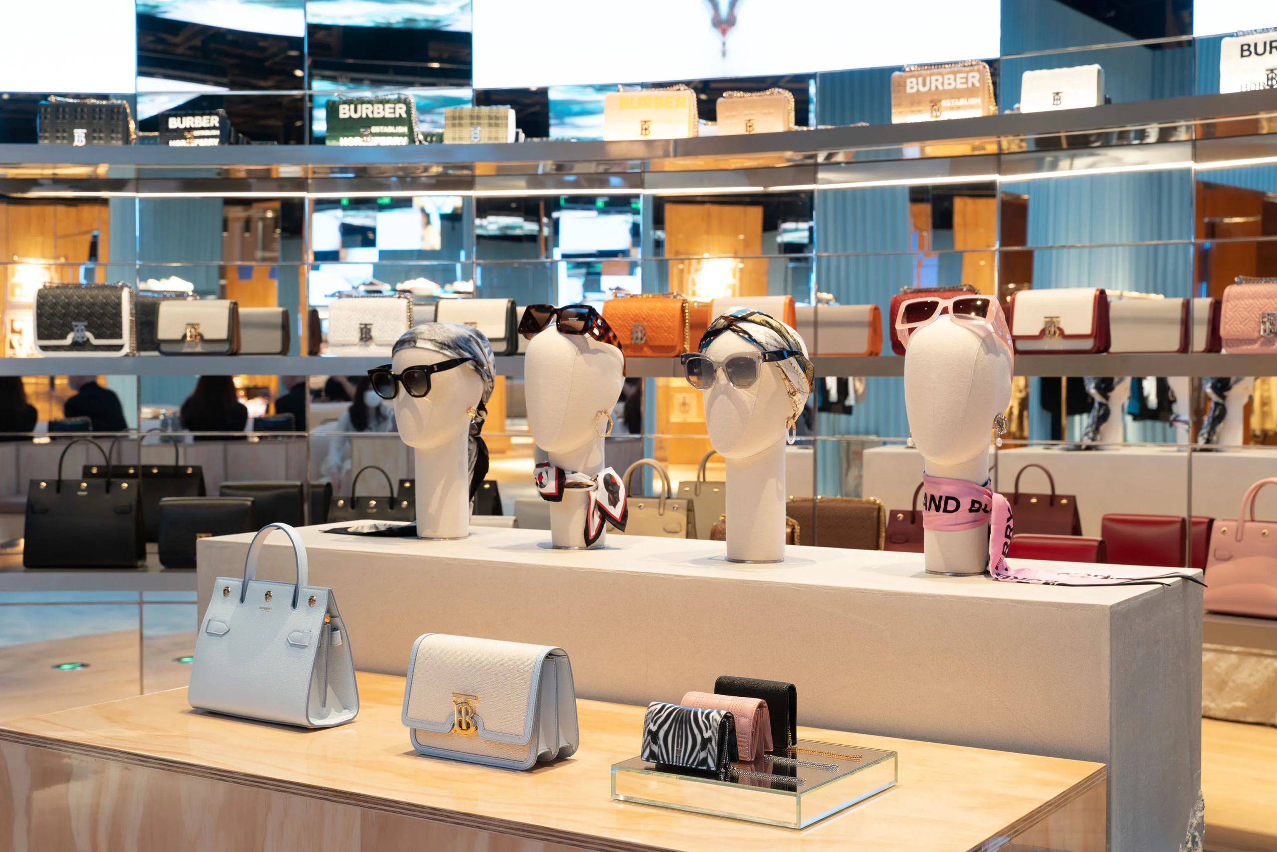 Burberry Shopping A Complete Guide to Luxury Style and Smart Buying